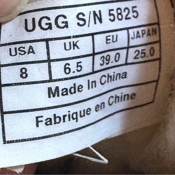 UGG Chestnut Label Tag - Size USA 8 / EU 39 - Picture 2 of 10